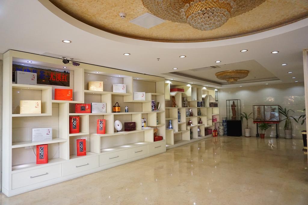 Guangdong Oversea Chinese Hotel Гуанчжоу Экстерьер фото