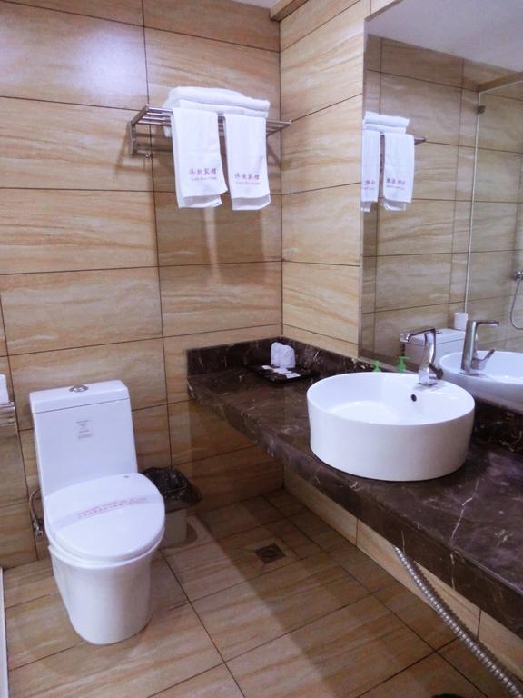 Guangdong Oversea Chinese Hotel Гуанчжоу Номер фото